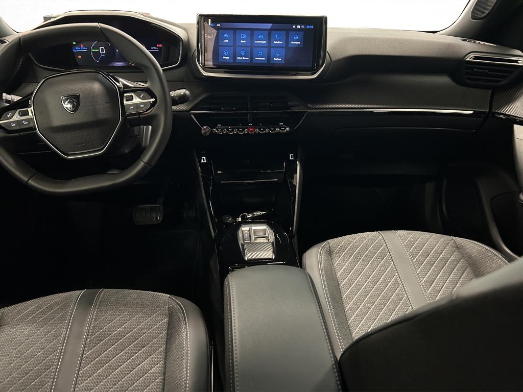Peugeot 2008 - Imagem 13