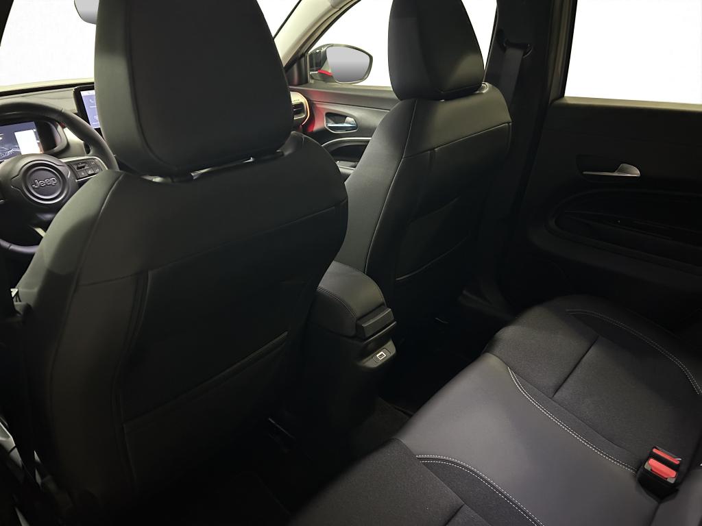 Jeep AVENGER - Imagem 20