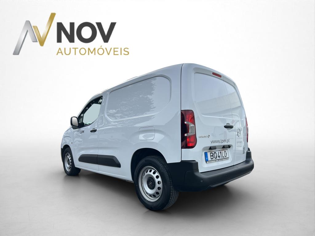 Opel COMBO - Imagem 6