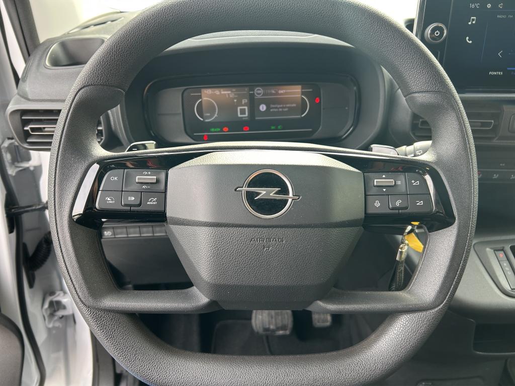 Opel COMBO - Imagem 12