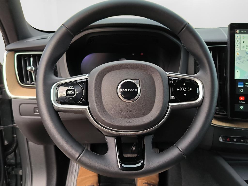 Volvo XC60 - Imagem 9