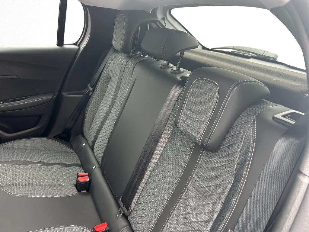 Peugeot 208 - Imagem 17