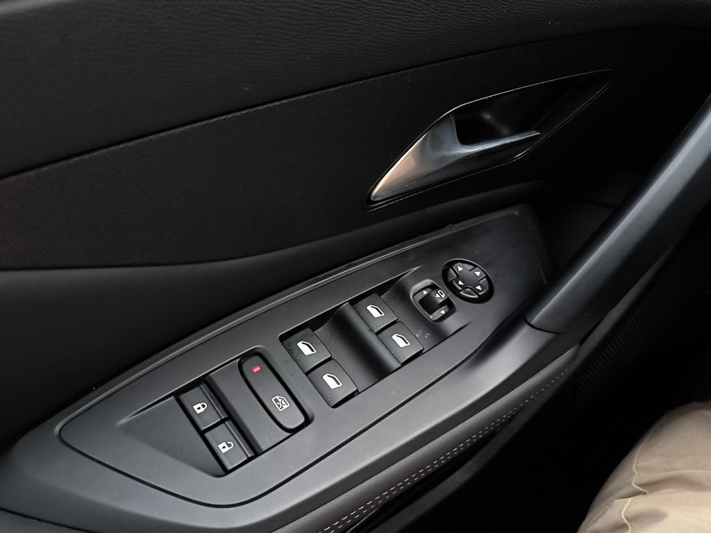 Peugeot 308 SW - Imagem 19