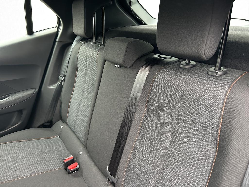 Peugeot 2008 - Imagem 17