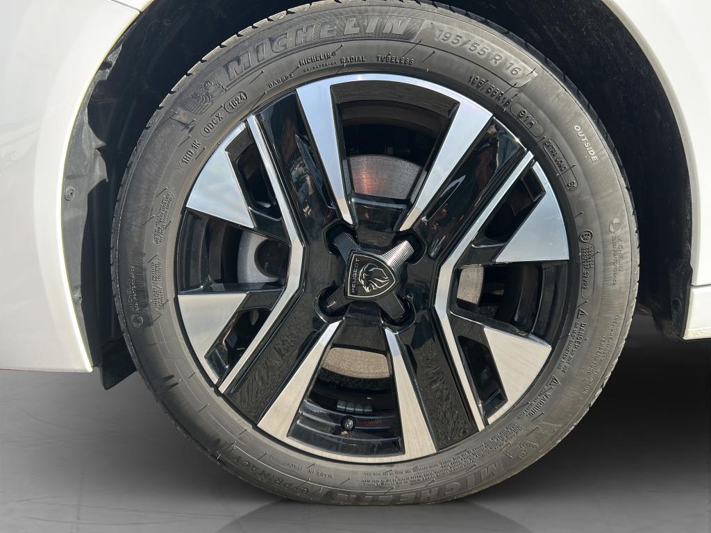 Peugeot 208 - Imagem 14