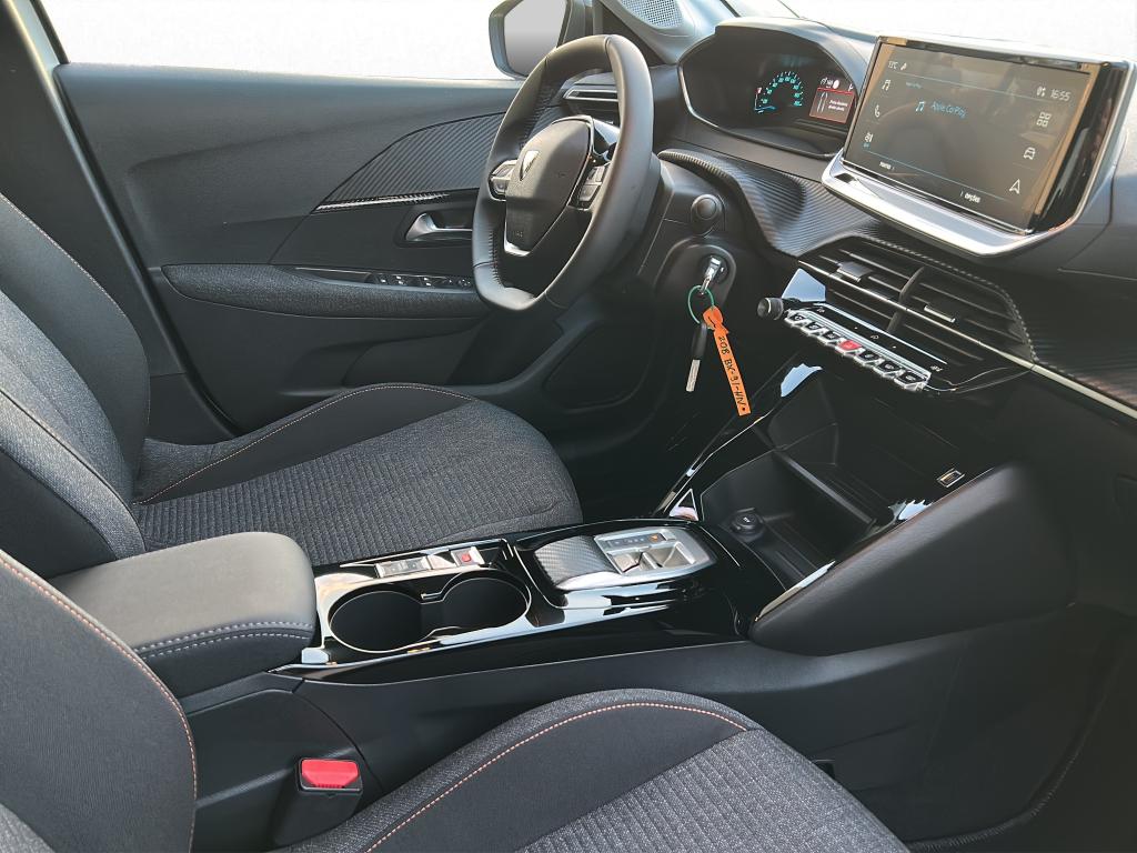Peugeot e208 - Imagem 15
