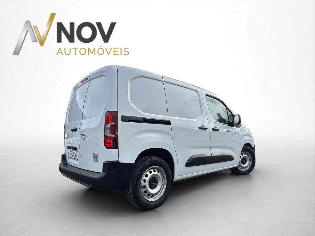Opel COMBO - Imagem 7