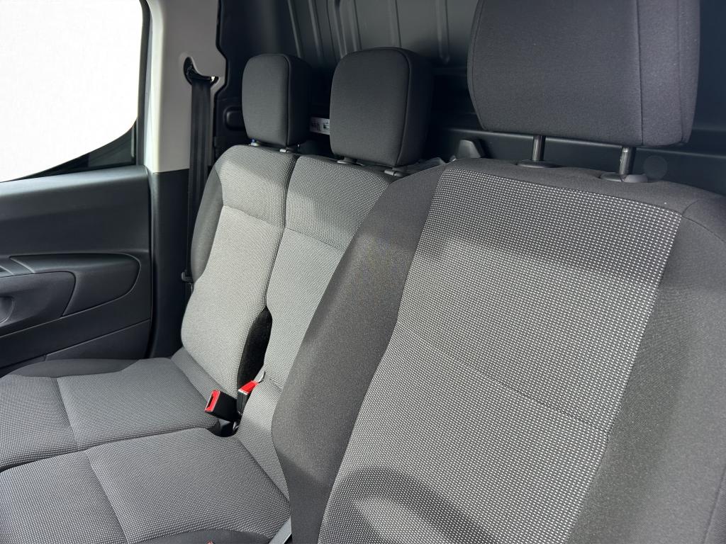 Opel COMBO - Imagem 18