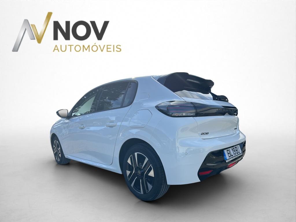 Peugeot 208 - Imagem 8