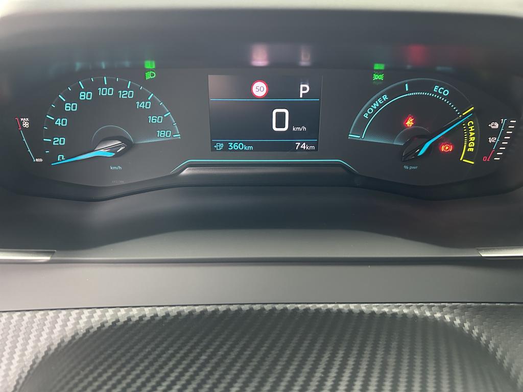 Peugeot 2008 - Imagem 11