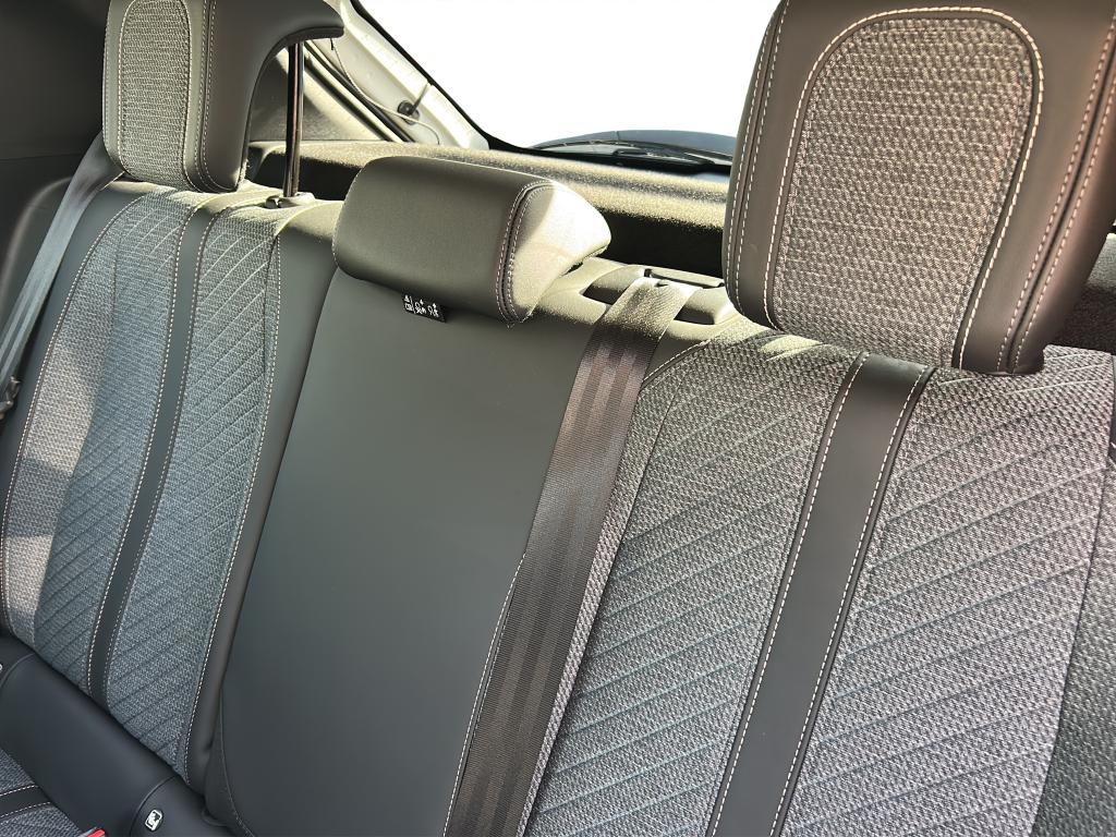 Peugeot 208 - Imagem 19