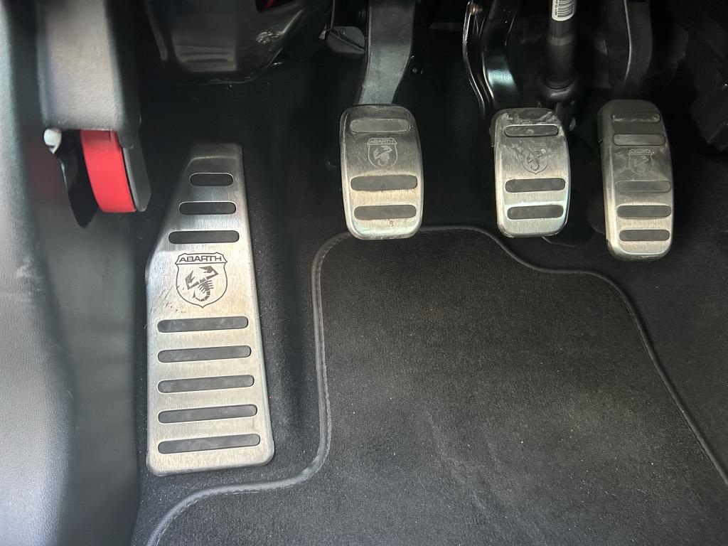 Abarth 695 - Imagem 19