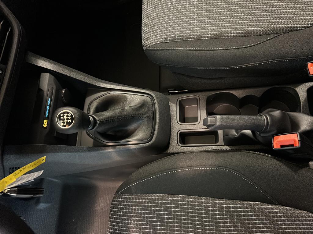 Ford TRANSIT COURIER - Imagem 14