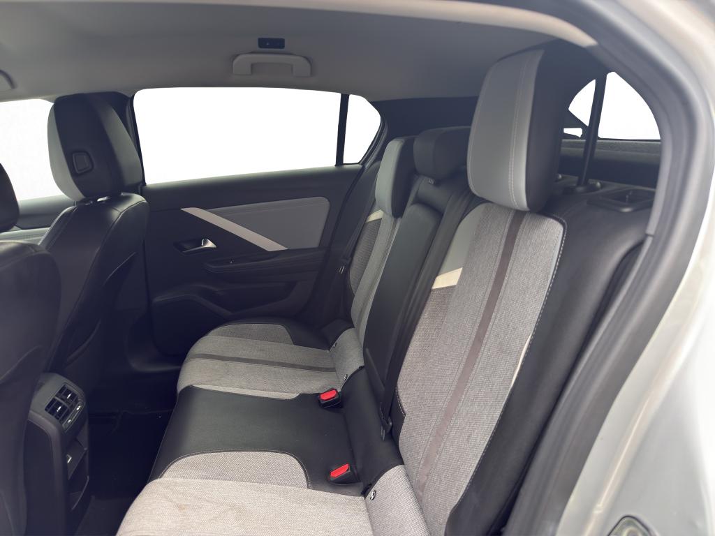 Opel ASTRA - Imagem 11