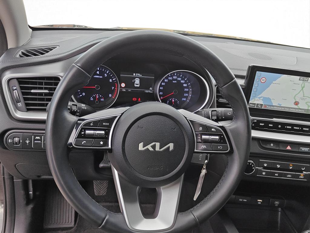 KIA XCeed - Imagem 9