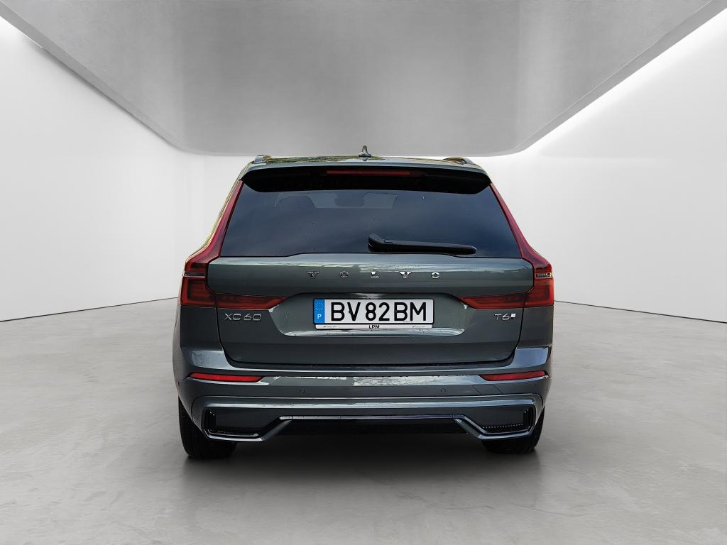 Volvo XC60 - Imagem 8