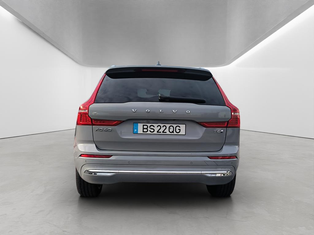 Volvo XC60 - Imagem 8