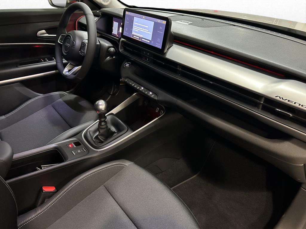 Jeep AVENGER - Imagem 17