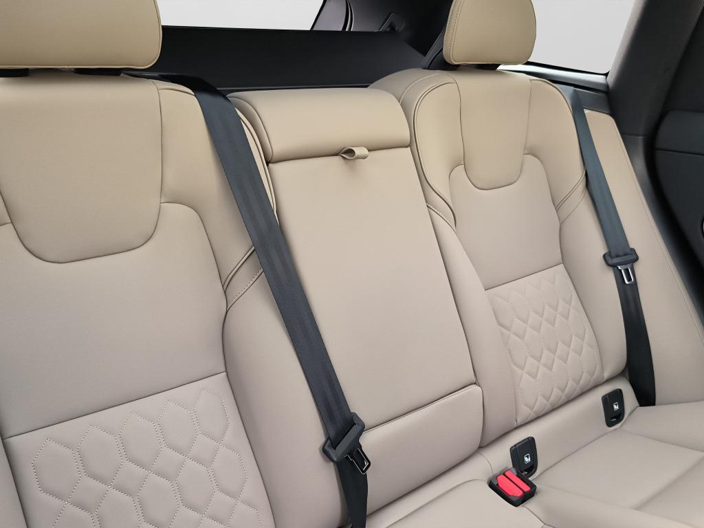 Volvo XC60 - Imagem 18