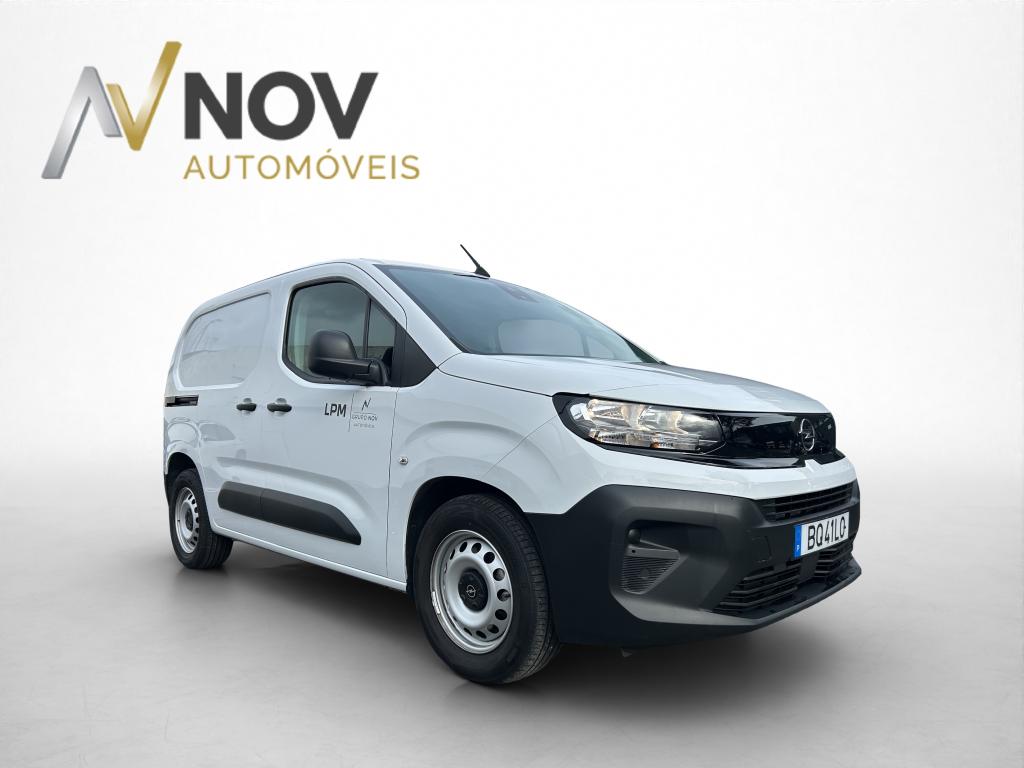 Opel COMBO - Imagem 1
