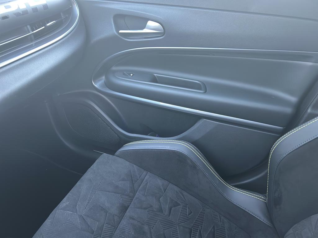 Abarth 600e - Imagem 18