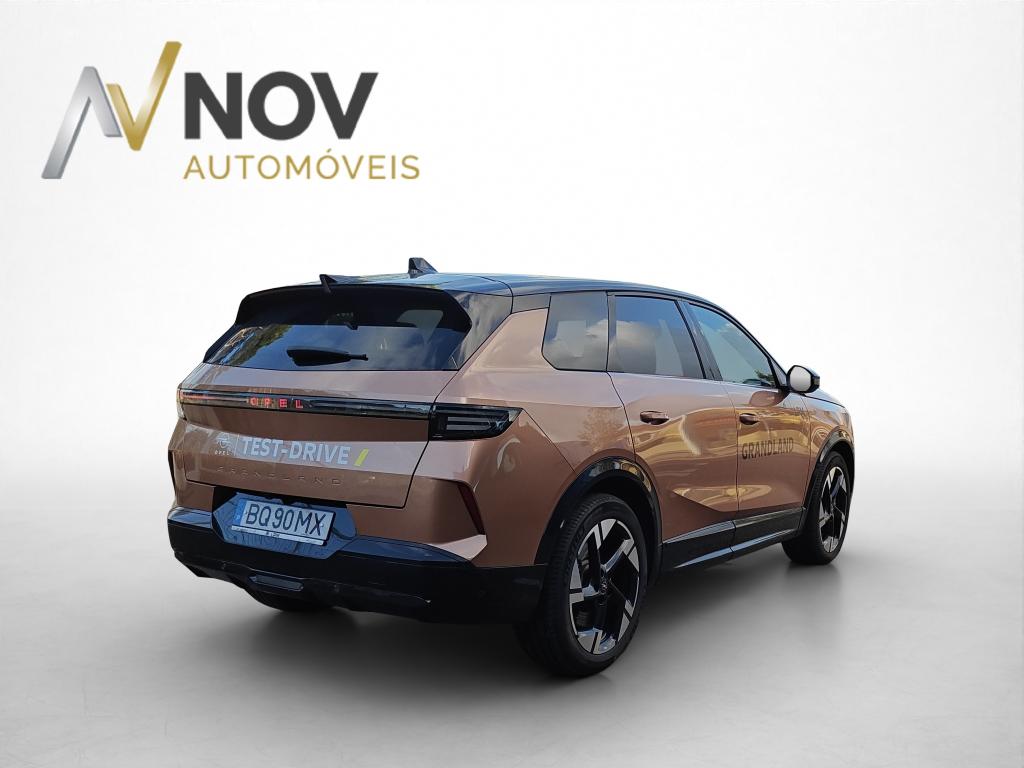 Opel GRANDLAND - Imagem 4