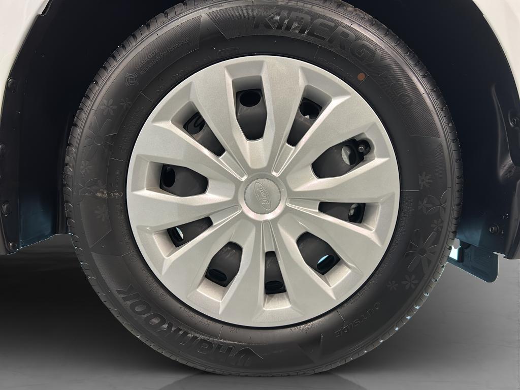 Ford TRANSIT COURIER - Imagem 19