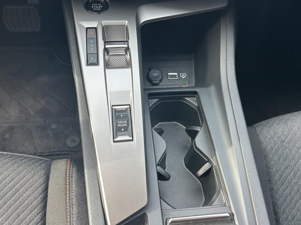 Peugeot e308 - POMBAL - Imagem 12